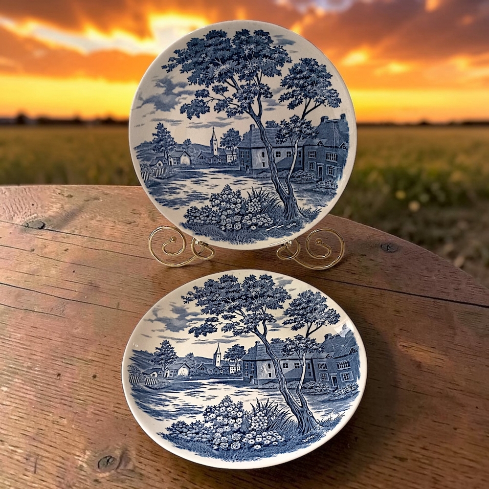 2 Holmar‎ English Village Dinner Plates Transferware Japan Blue White Vintage